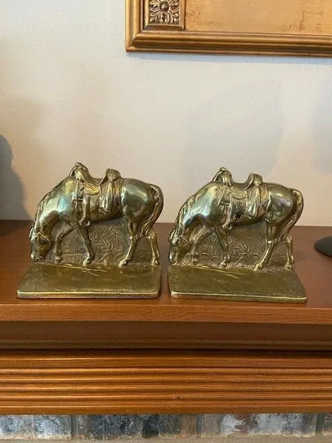 VTG Pair of Sand Cast Brass Horse Bookends Grazing in the Grass EUC