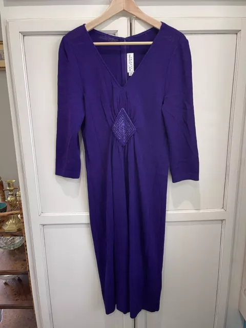 St. John Evening Dress Purple Knit Size 10 V-Neck Diamond Shape Accent Sparkly