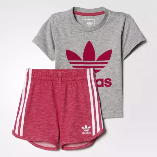 Adidas Originali Bambine Trifoglio Pantaloncini T Shirt & Corto Set Completo