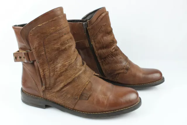 SACHA Bottines Boots Plates à Brides Cuir Marron T 41 Bon état