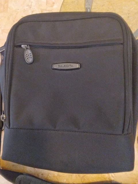 DAKOTA BY Tumi  TOTE BLACK  MEN'S SHOULDER OVERNIGHT TRAVEL  BAG-EUC!