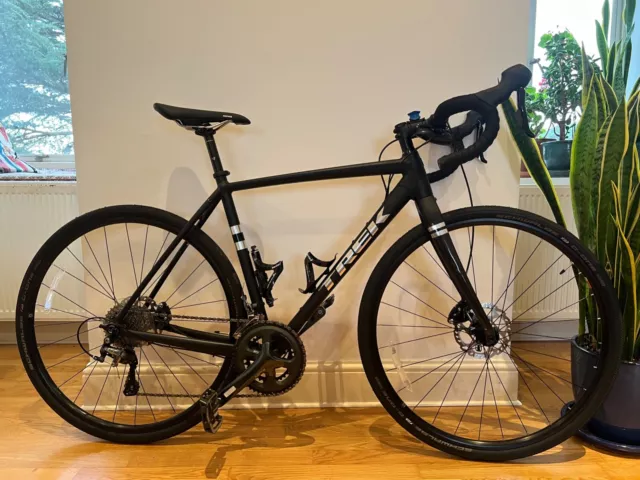 TREK CHECKPOINT ALR4 Gravel Bike Matte Black 2019 Excellent