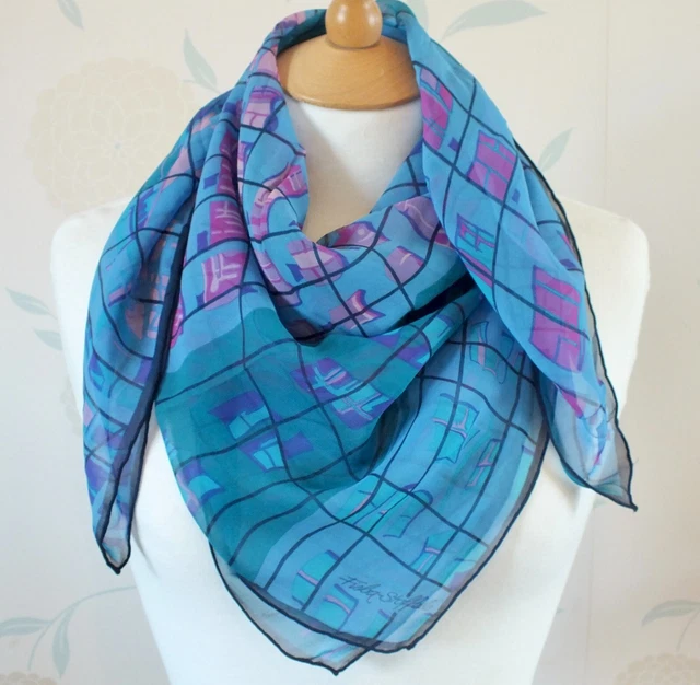 FISBA STOFFELS Sciarpa Chiffon Vintage in Colori Vibranti.