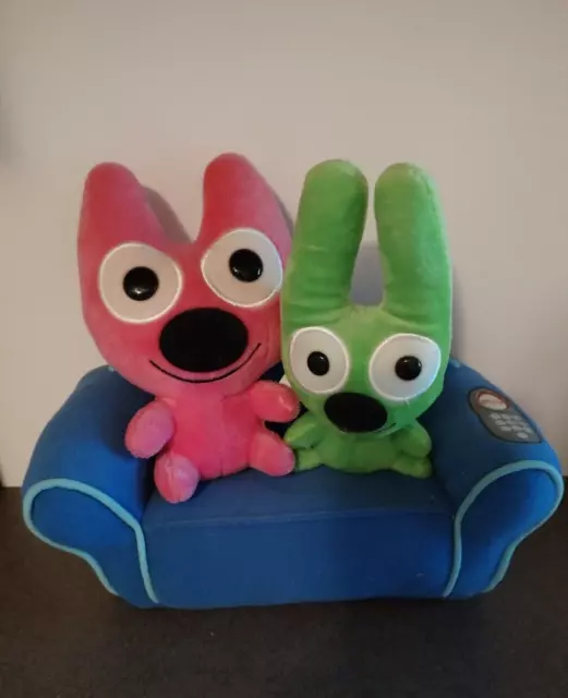 Hallmark Hoops and Yoyo Interactive Talking Duo Couch Movie night Tested