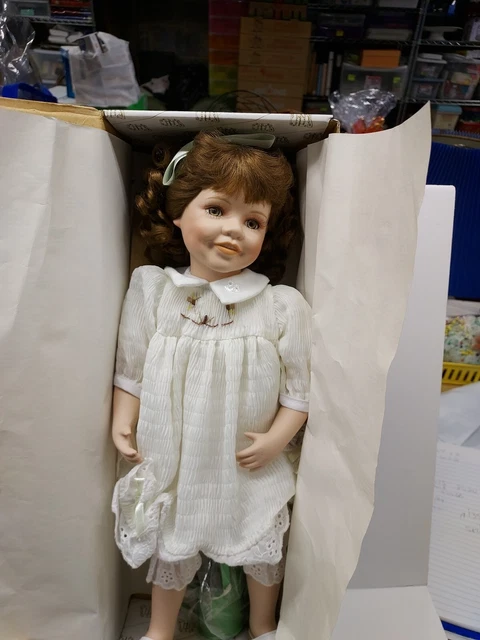 Heritage Signature Collection Chrissy Porcelain Doll #12333 With Certificate
