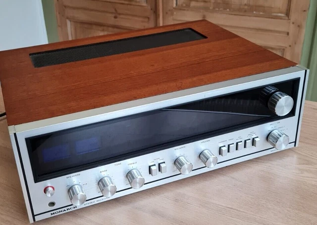 Monarch Receiver AMPLI TUNER / Receiver MONARCH 5700 (1975) / 2 x 30 W EUR 60,00 ...