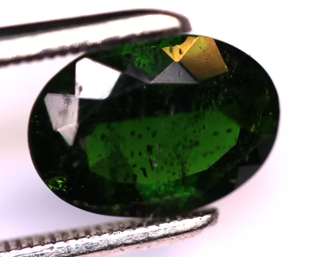 2,72 ct Très Beau Chromo Diopside de Russie