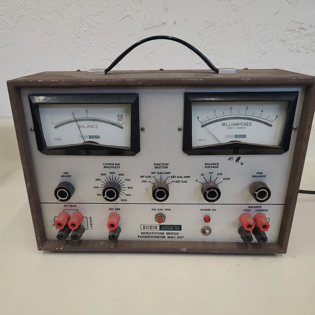 Vintage Hickok Wheatstone Bridge Potentiometer MAC-607. GA5 Vintage Hickok Wheatstone Bridge Potentiometer MAC-607. GA5