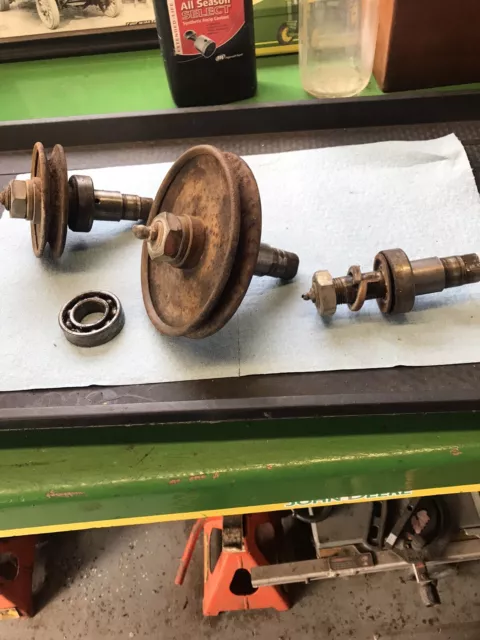 Jacobsen Chief, Ford 42” Mower Spindles And pulleys
