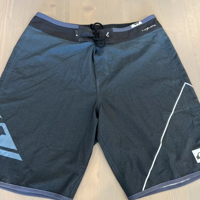 Quiksilver High Line Dry Flight Board Shorts Swim 34 Blue Black Water Repellent