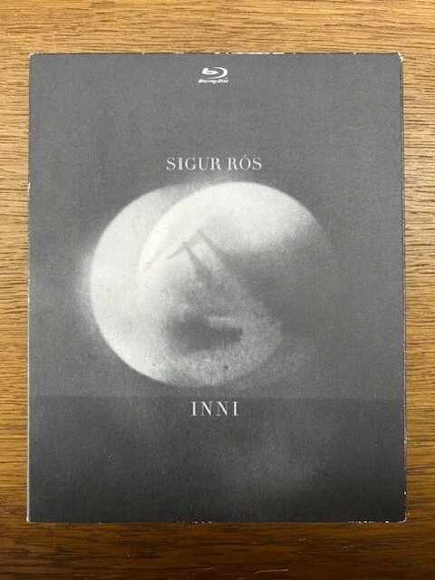 Sigur Ros INNI 限定盤 Amazon.com: Sigur Rós: Inni (Blu-Ray + 2 CD) : Sigur Rós