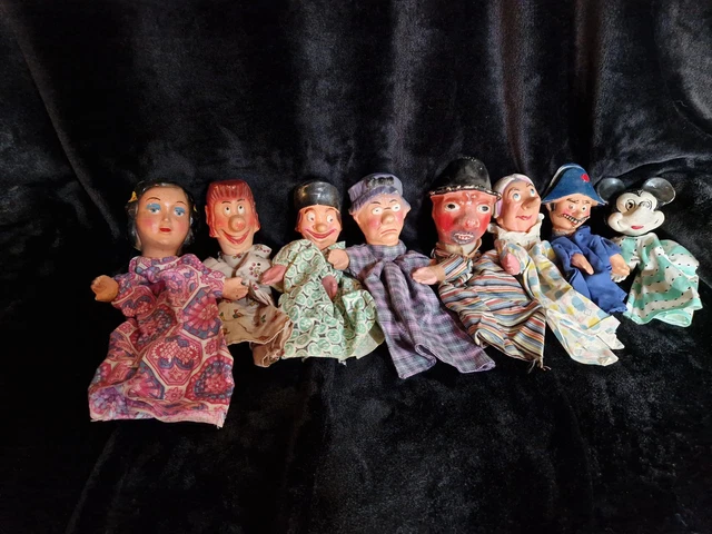 Ancienne Marionnette a main vintage gendarme police / théâtre de Guignol