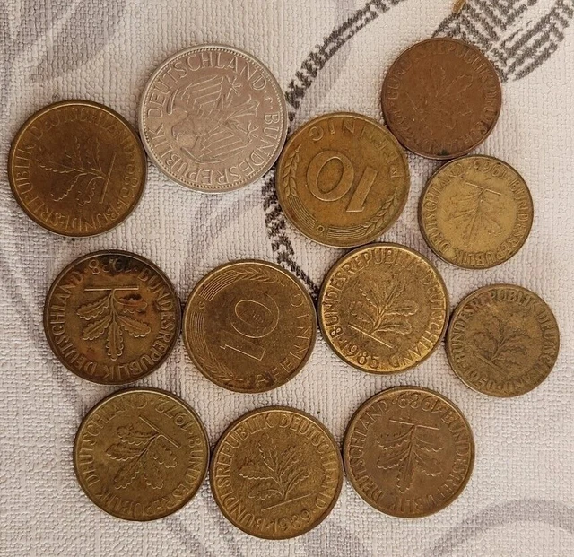 Lot De 12 Monnaies Allemandes Diverses Coupes Et Annees