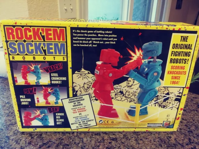 Mattel Games Rock 'Em Sock 'Em Robots Kids Game, Fighting Robots with Red  Rocker & Blue Bomber, Knock His Block Off, Figures -  Canada