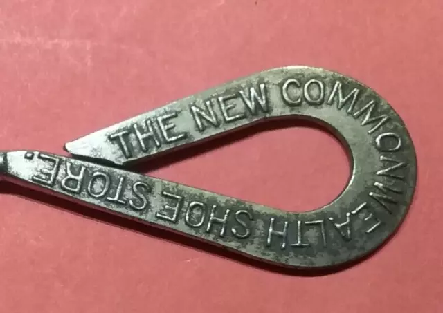 (pgasteelers1) New Commonwealth Shoe Store Button Hook  Location ?  Size 5 "🌠 2