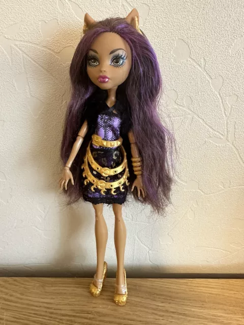 Monster High Clawdeen Wolf Scaris City of Frights Doll  - Lovely Condition (O1)