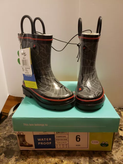 Western Chief Charcoal Spider Web Crawl Size 6 Kids/toddler waterproof rainboots