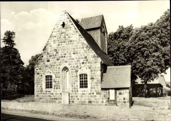 Ak Kampehl Neustadt Dosse, 700 jährige Wehrkirche, In der Gruft... - 3623457