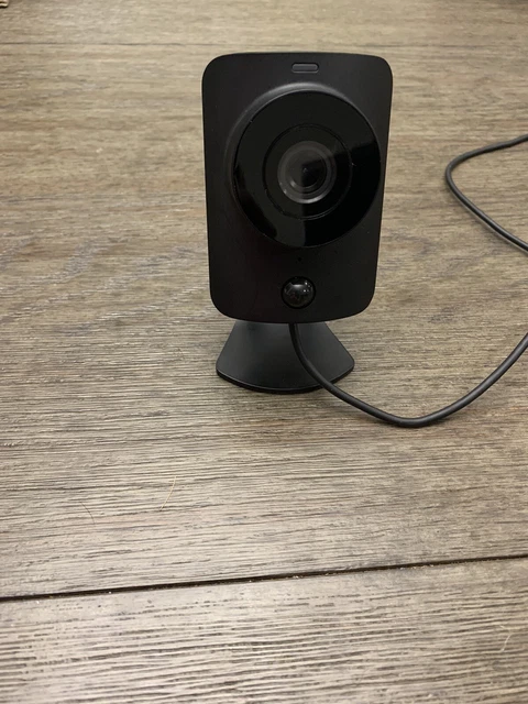 SimpliSafe SimpliCam Camera- Can Not Get It To Power On