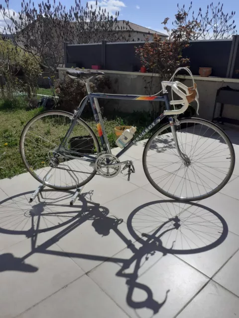 vélo Peugeot PSV 10 cadre et fourche super vitus 980/vintage/bike