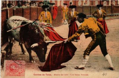 674142 Toro arranca de largo SPAIN CPA AK Corrida de Toros 