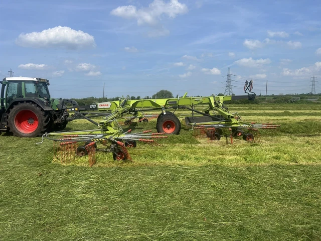 CLAAS LINER 4800 Rake 2023 Fits Tractor £54,500.00 - PicClick UK