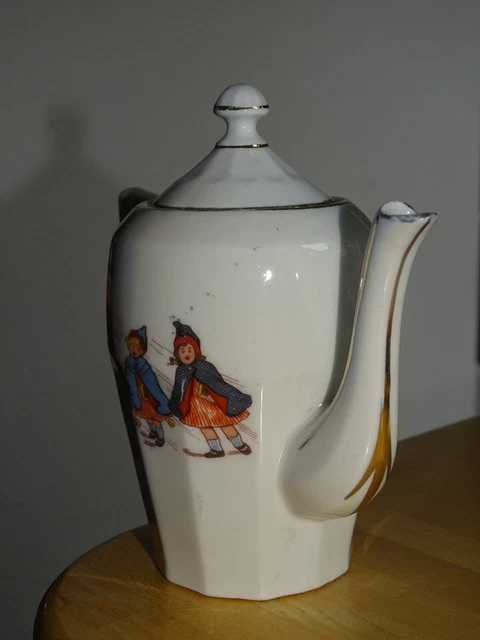 Petite Cafetière Art Déo En Porcelaine De Limoges Par Jean Chaput - France, Années 1920