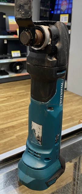 Genuine Makita Holder Bolt For Multi Tool DTM51 - New Part 327177-9 Replaces Old 326409-1 8 thumbnail image