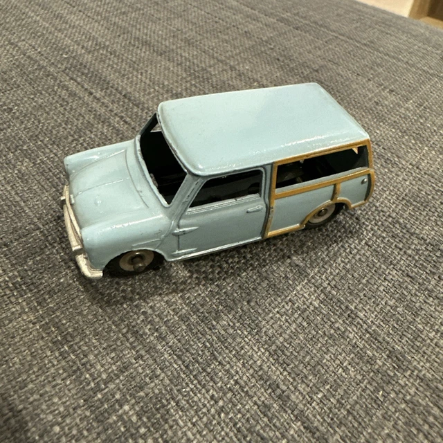 Dinky Toys Austin Seven Countryman N°199 – Échelle 1:43 – Vintage – Collection