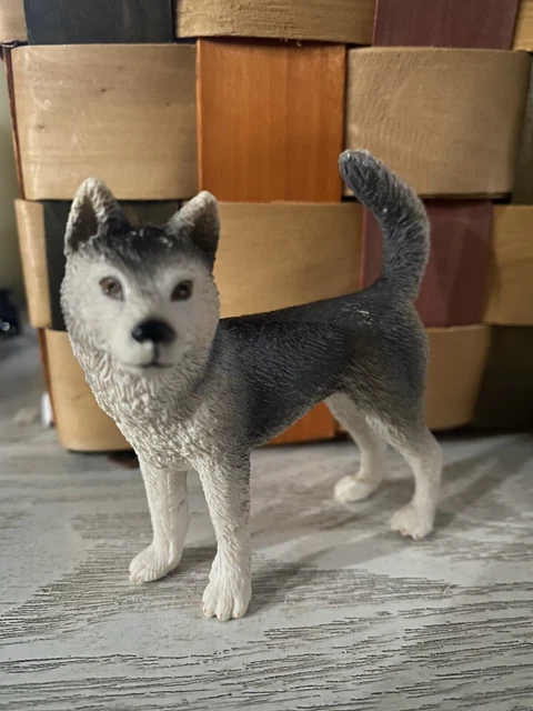 Schleich Husky Dog Figure Toy 2007 RETIRED D-73527 Gray White