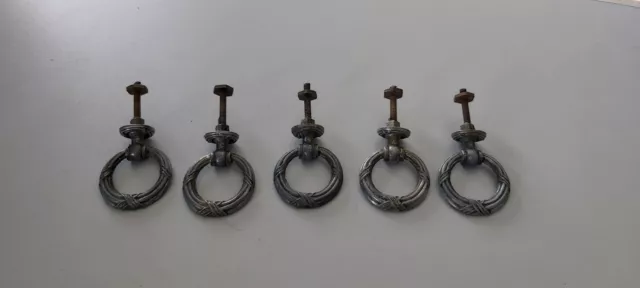 Lot 5 poignées de tiroir / commode /armoire anciennes anneaux tombants