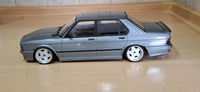 BMW M535i 1980 Blue 1/18 NOREV 183269