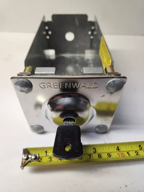 Greenwald Indusries Coin Box With Key UG800 Key S7334  See Video