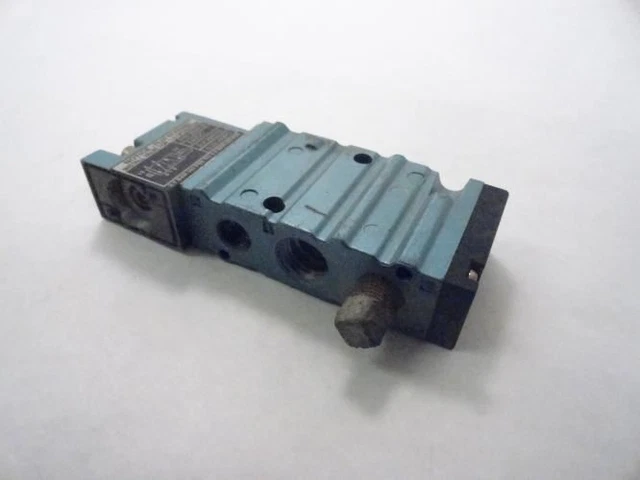 199513 Parts Only; Nordson 303010 Solenoid Valve 24VDC; 5.4 Watts