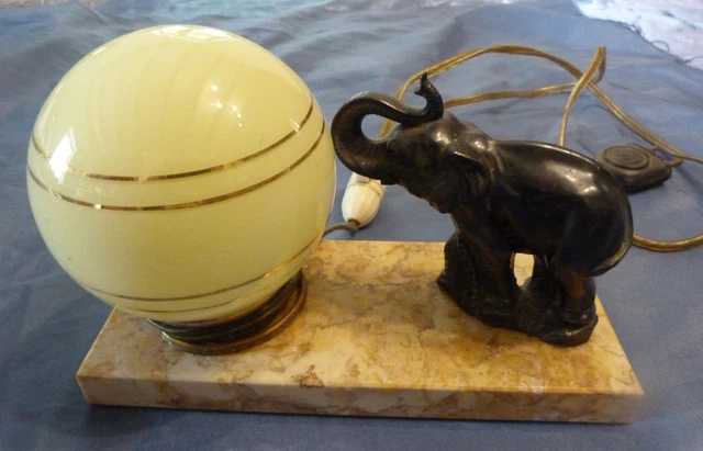 Lampe de table vintage marbre biche - Décoration
