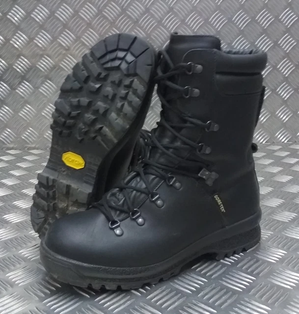 GENUINE BRITISH MILITARY Goretex Cold Wet Weather Assault Black Leather
