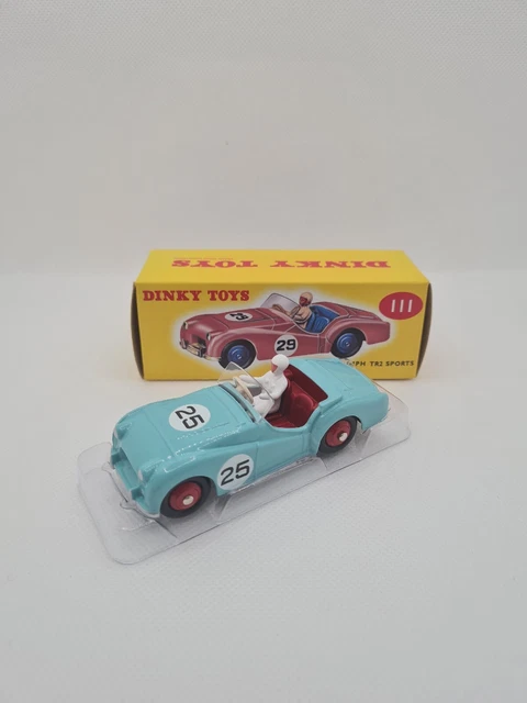 DeAgostini Atlas Dinky Toys 111 Triumph TR2 Sports - Blue - 1:43 - Mint Boxed.