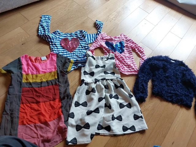 Girl Ages 7 To 8 Clothes Bundle