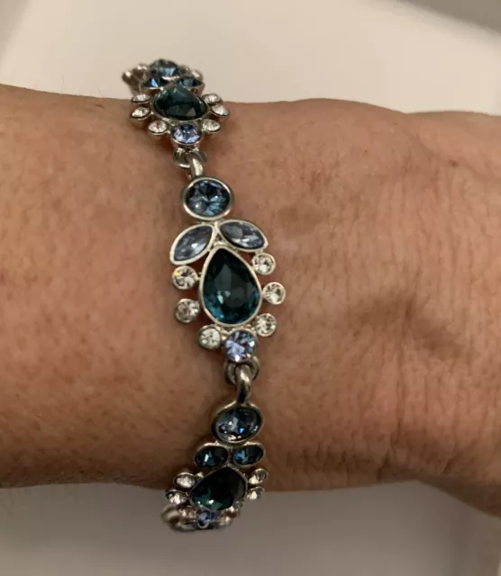 $68 Givenchy Blue Crystal Silver Tone Flex Bracelet #40 GB