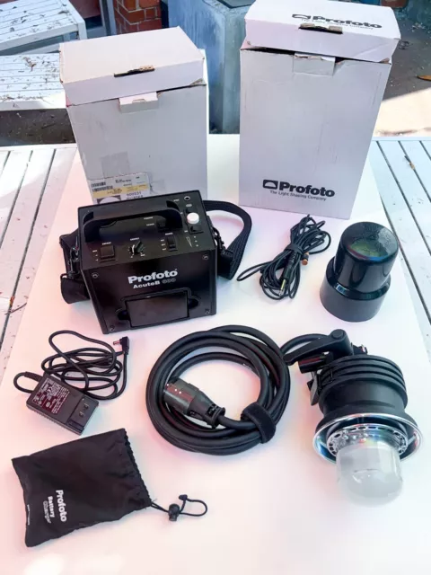 Profoto AcuteB 600 battery pack, AcuteB light head, charger, battery