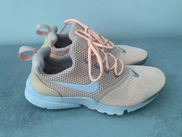 BOYS NIKE PRESTO Fly Se Running Trainers Uk Size 11.5 2.5 Aj3179