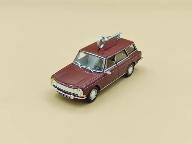 1/43 Simca 1501 Break Rouge Bordeaux "Serrurier" IXO Altaya