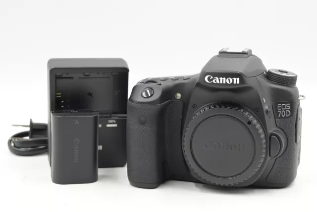 Canon EOS 70D Digital SLR 20.2MP Camera Body #620
