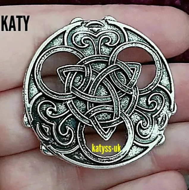 Vintage Style Silver Infinity Triquetra Celtic Knot Round Viking Brooch Pin Gift