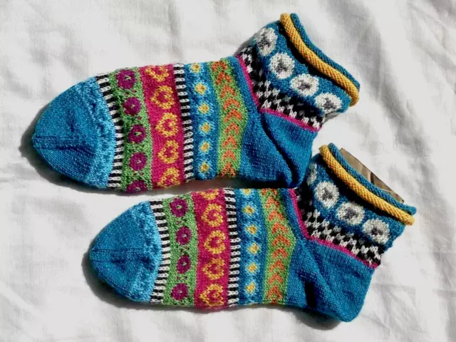 Handgestrickte Socken Gr. 39-41 Norwegermuster Schäfchen, Herz, smaragd-bunt