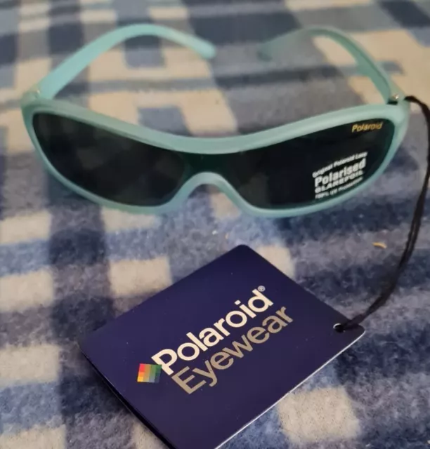 ** Polariod Polarised Kids Sunglasses - New (b) **