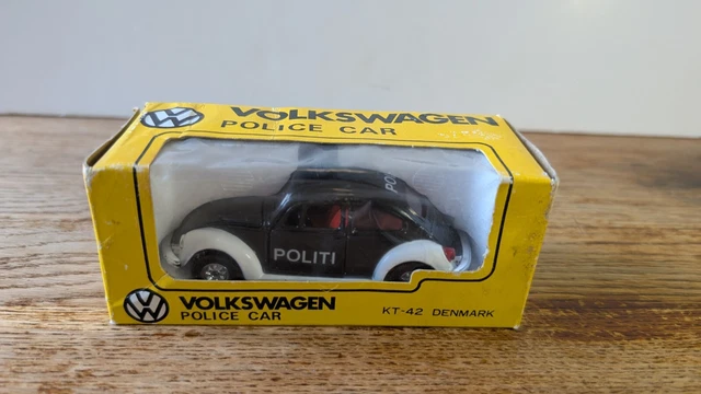 VOLKSWAGEN PASSAT LIMOUSINE Police - Vw Polizei - Schuco 04405 - Etat