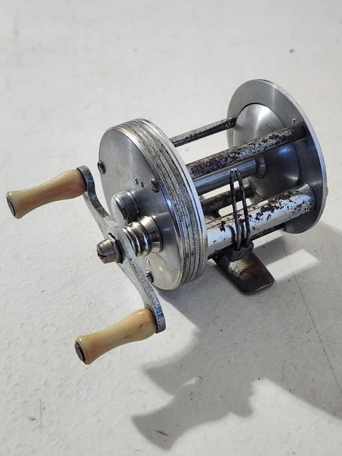 VINTAGE SEARS & Roebuck Ted Williams 560 Bait Cast Fishing Reel model  779.31199 $65.55 - PicClick