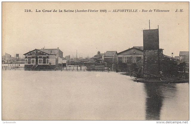 94 ALFORTVILLE - rue de villeneuve pendant la crue de 1910