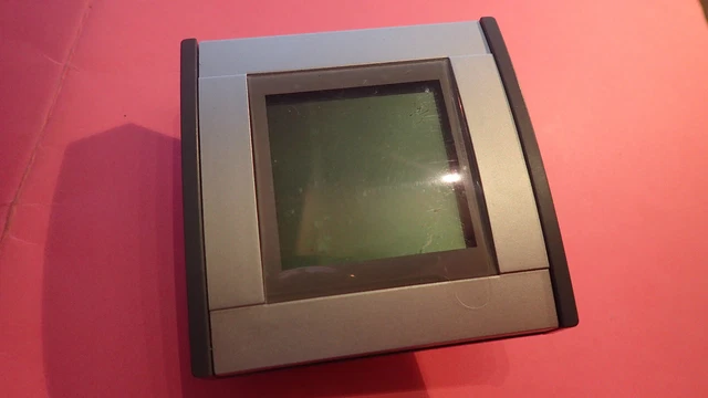Module Hager TX304 KNX 4 Entrées à Encastrer – Occasion (sans Connecteurs De Bus)